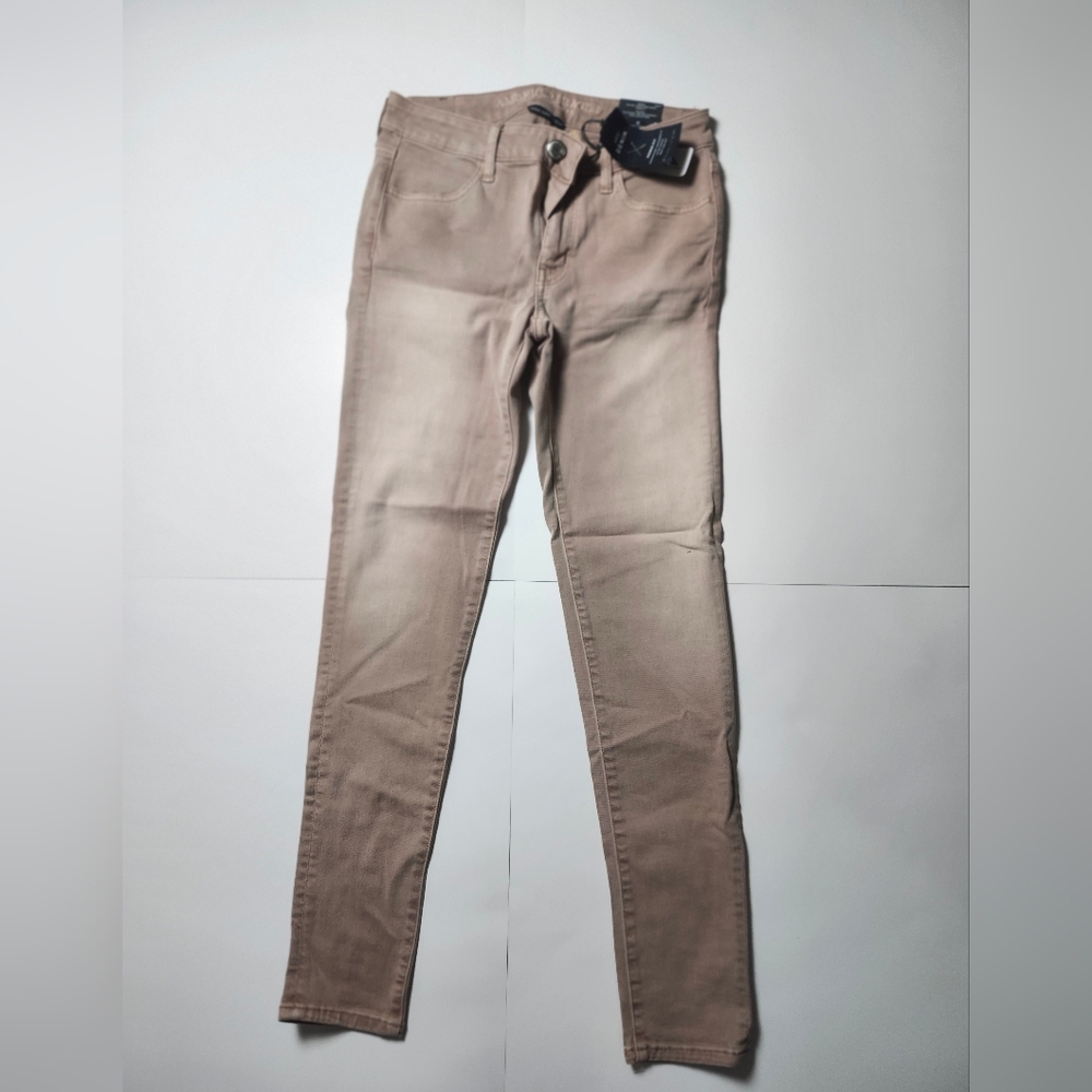 NEW WITH TAG AEO American Eagle  Jeggings Low Rise Size 6 Super Super Stretch